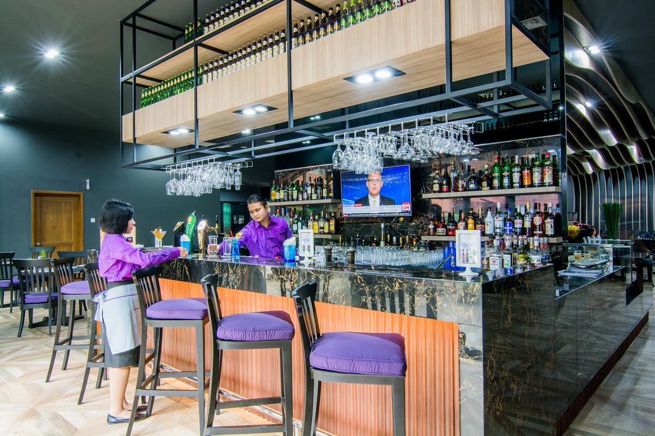 Mercure Yangon Kaba Aye Extérieur photo