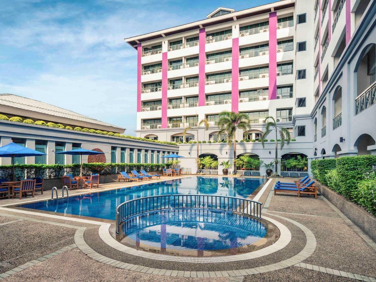 Mercure Yangon Kaba Aye Extérieur photo